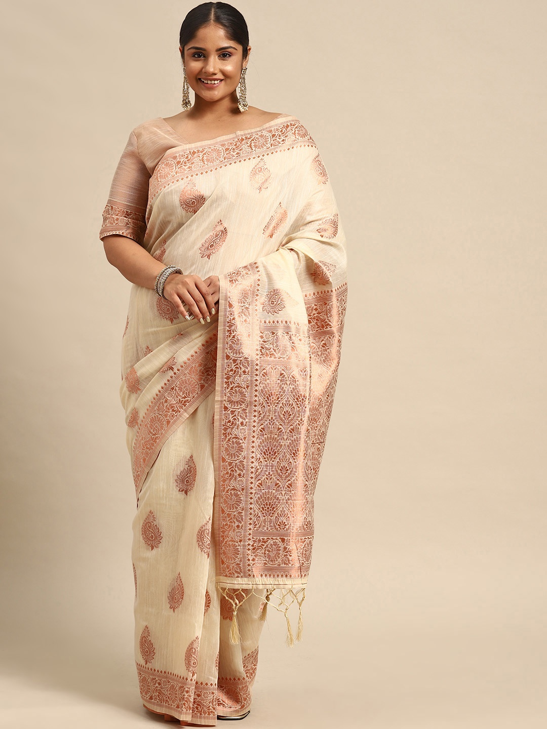 

Sztori Ethnic Motifs Zari Linen Blend Banarasi Saree, Off white