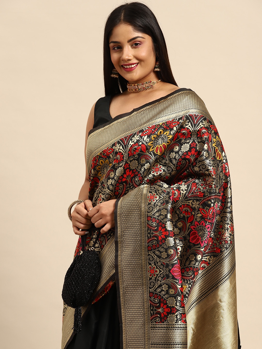 

Sztori Floral Zari Silk Blend Banarasi Saree, Black