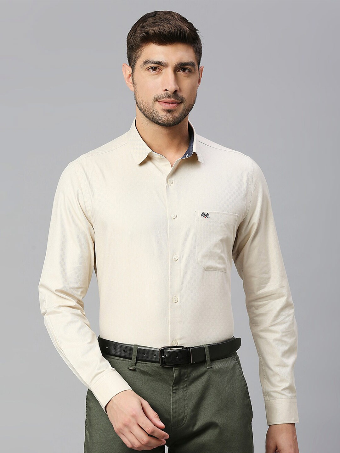 

Thomas Scott Spread Collar Classic Fit Slim Fit Pure Cotton Formal Shirt, Cream
