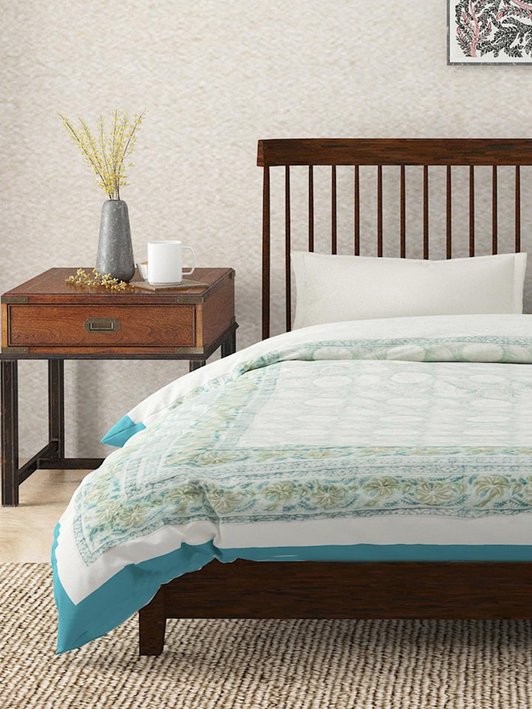

Fabindia Marika Jaal Teal Floral AC Room 350 GSM Cotton Single Bed Quilt