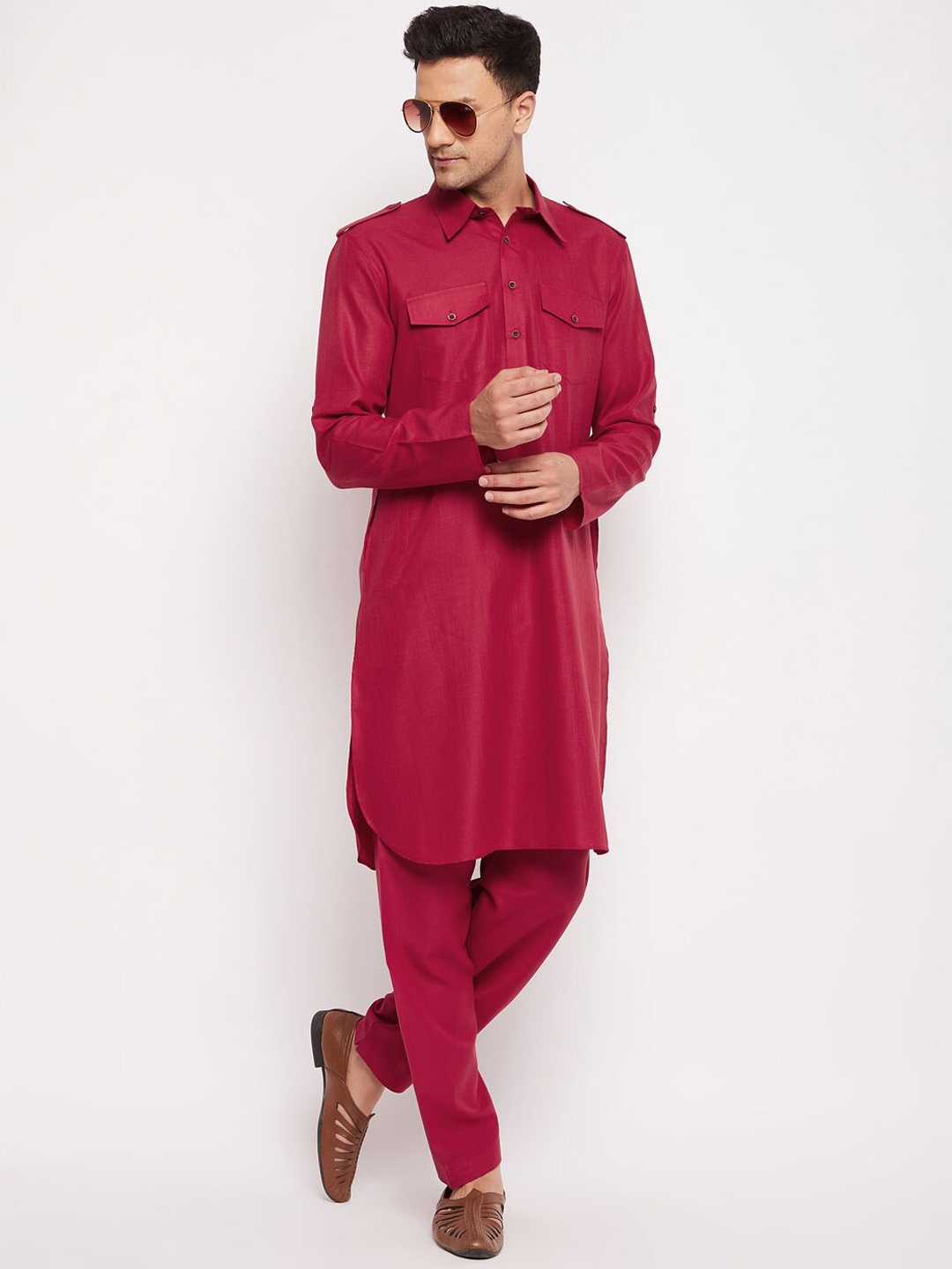 

VASTRAMAY Shirt Collar Regular Kurta With Pyjamas Set, Maroon