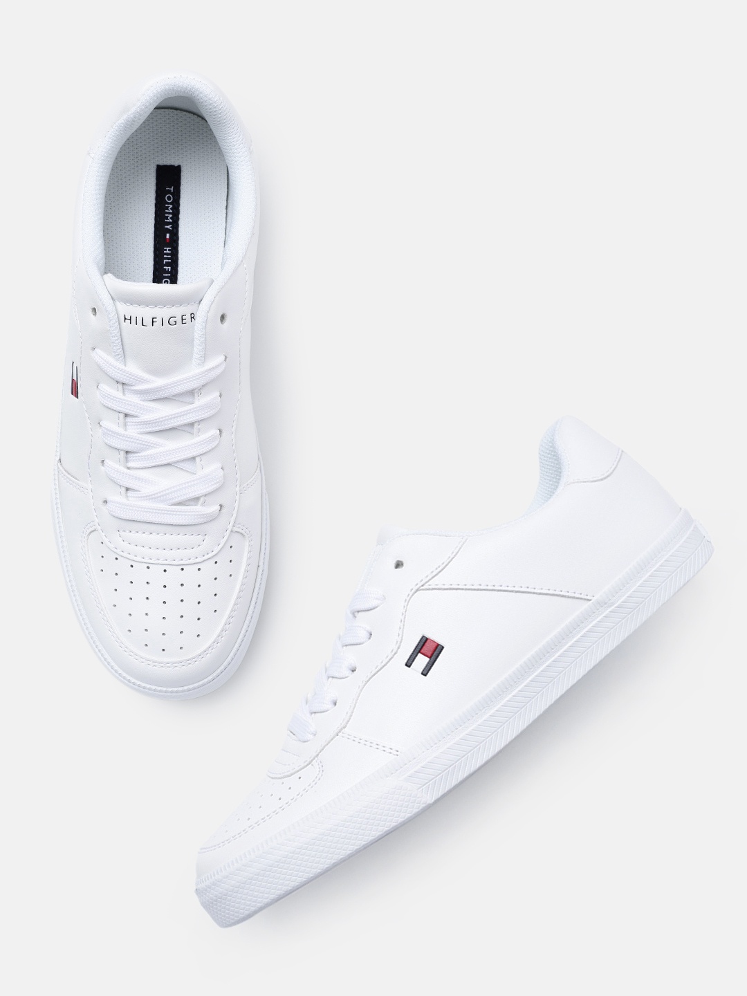 

Tommy Hilfiger Women Perforations Sneakers, White