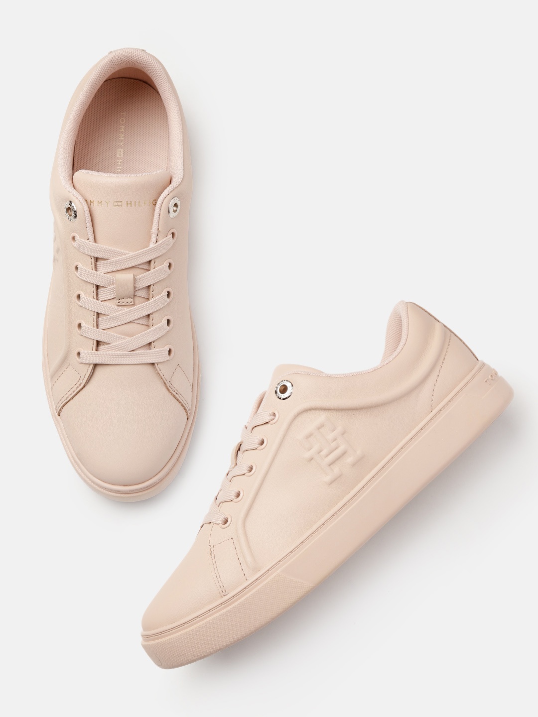 

Tommy Hilfiger Women Brand Logo Embossed Casual Leather Cupsole Sneakers, Nude