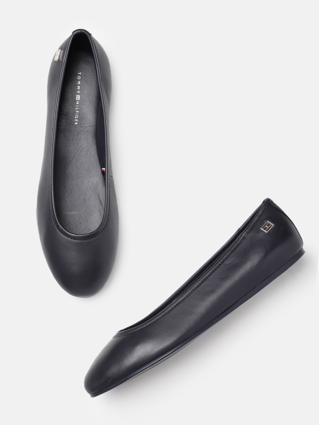 

Tommy Hilfiger Women Solid Ballerinas, Navy blue