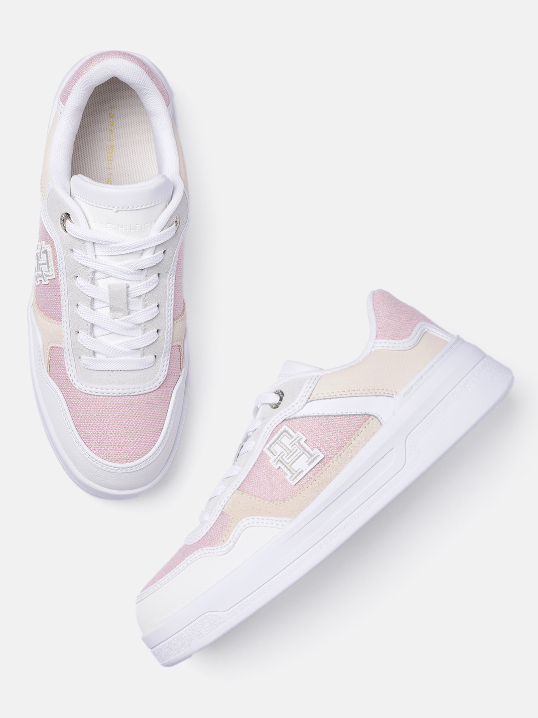 

Tommy Hilfiger Women Colourblocked & Textured Sneakers, Pink