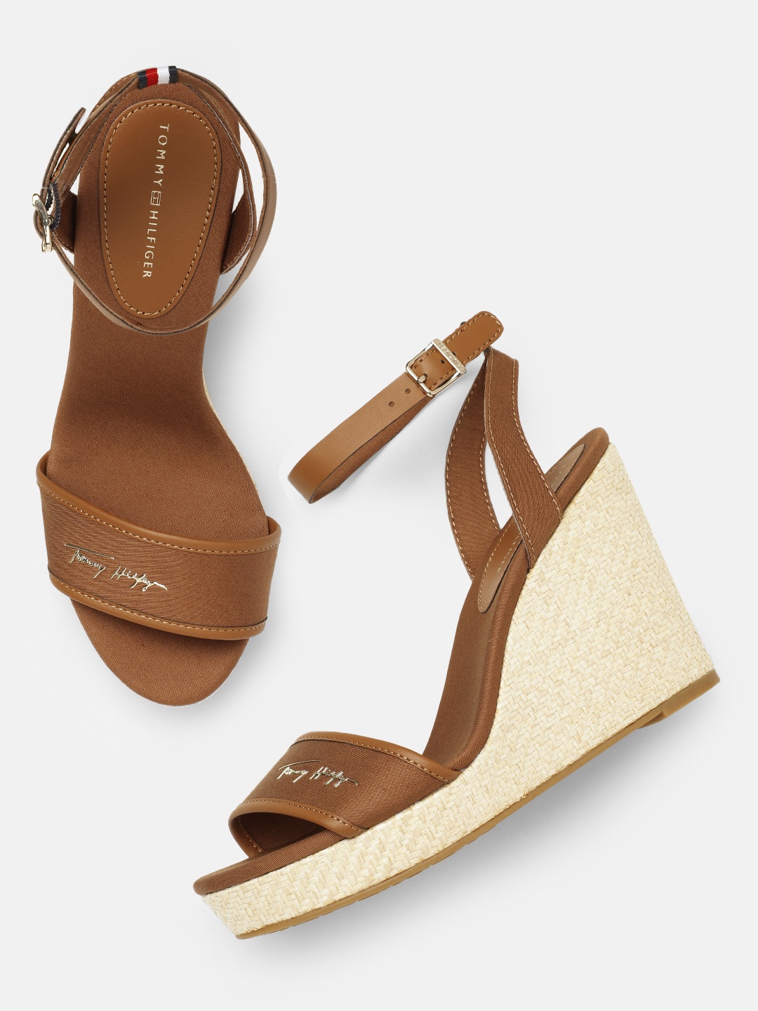 

Tommy Hilfiger Solid Wedge Sandals, Brown