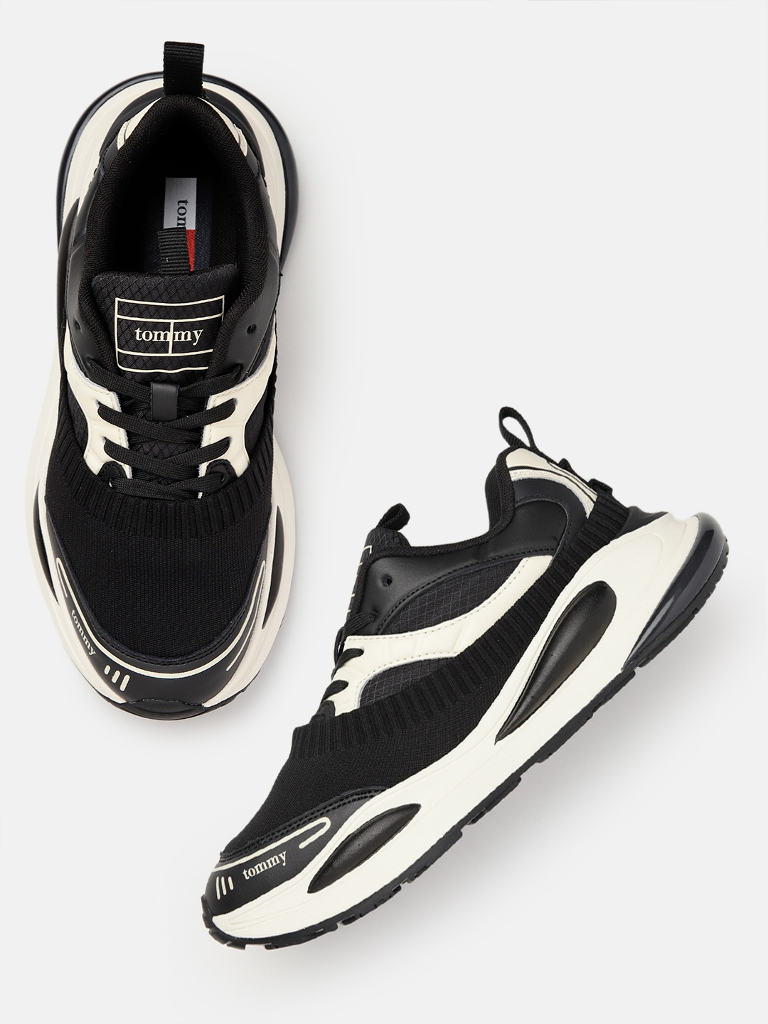 

Tommy Hilfiger Women Sneakers, Black