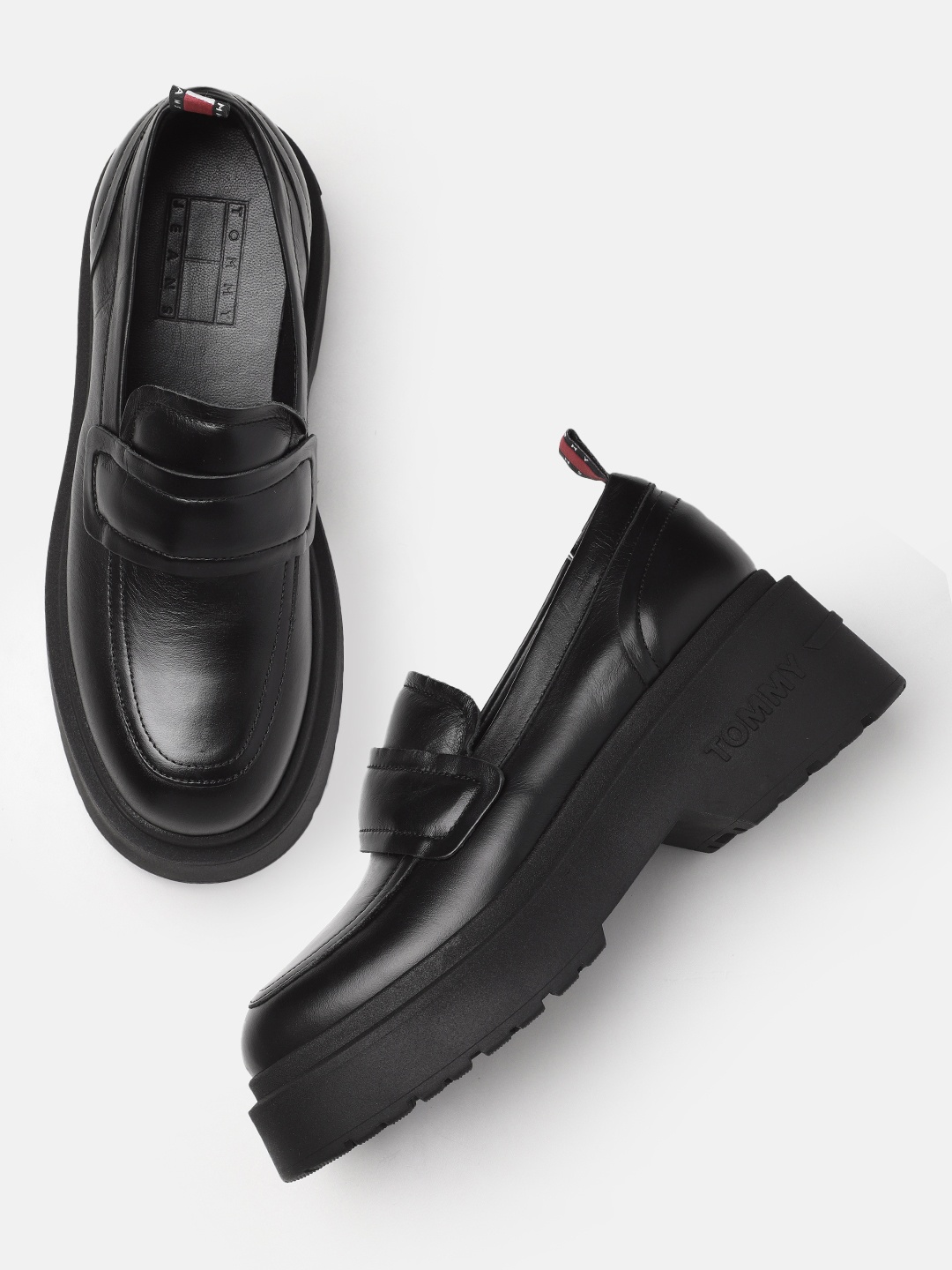 

Tommy Hilfiger Women Leather Loafers, Black