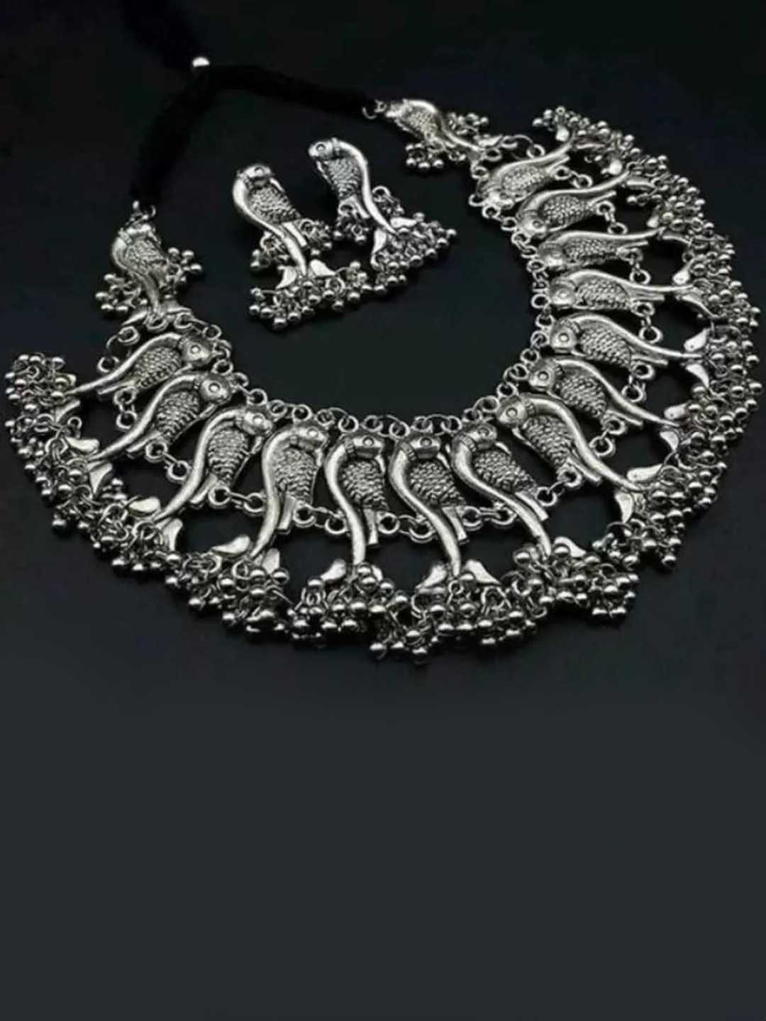 

Samridhi DC Set of 2 Silver-Plated Oxidised Jewellery Set