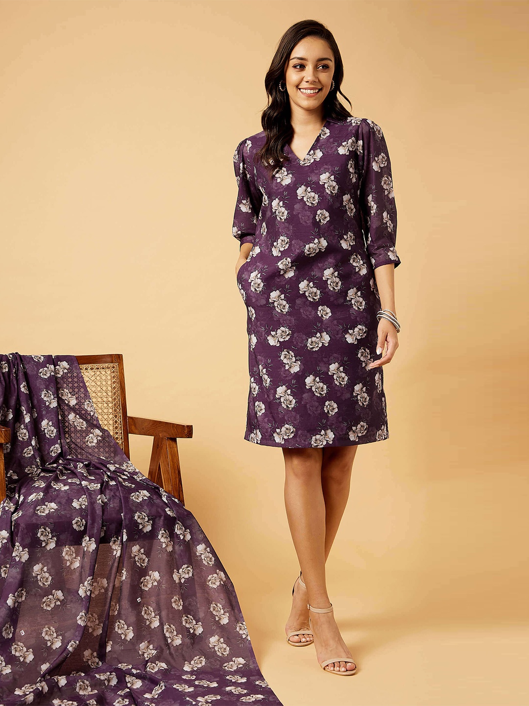 

SALT ATTIRE Floral Printed V-Neck A-Line Dress, Purple