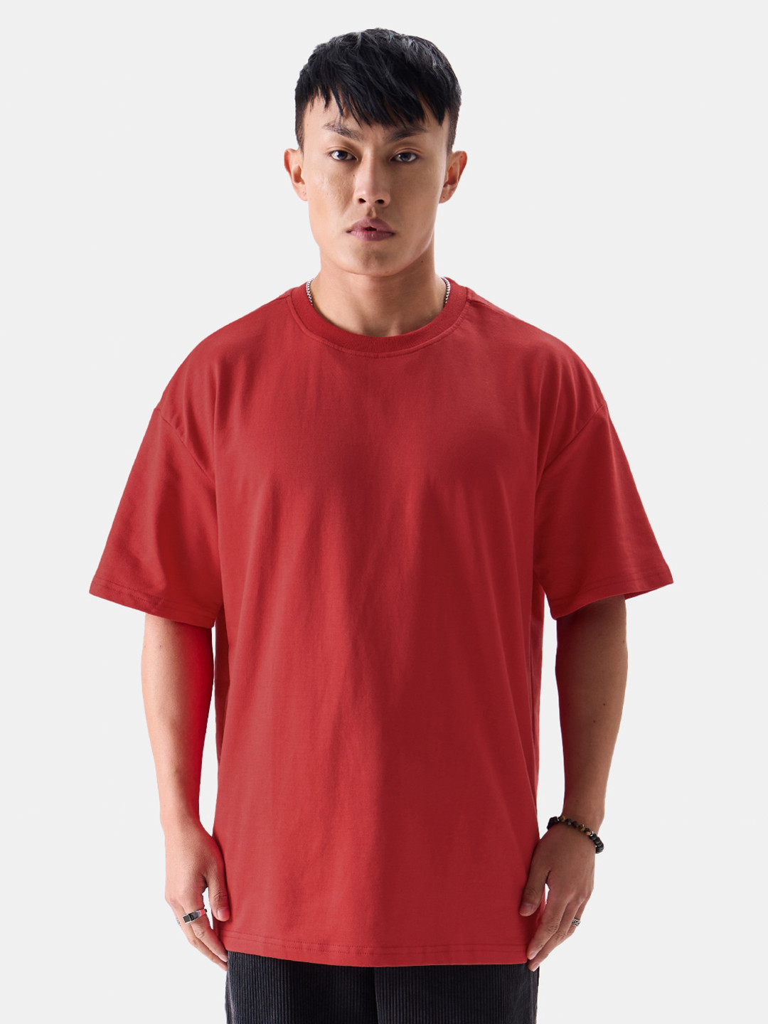 

The Souled Store Drop-Shoulder Sleeves Oversized Longline Pure Cotton T-shirt, Red