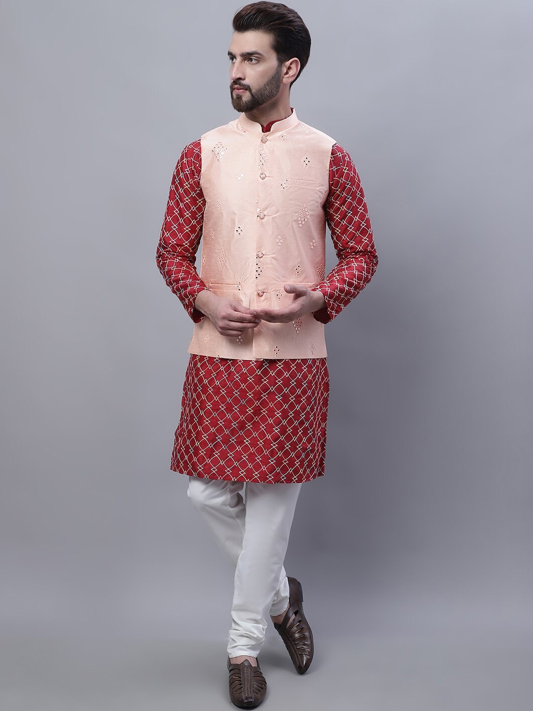 

SOJANYA Embroidered Straight Kurta With Churidar And Nehru Jacket, Maroon