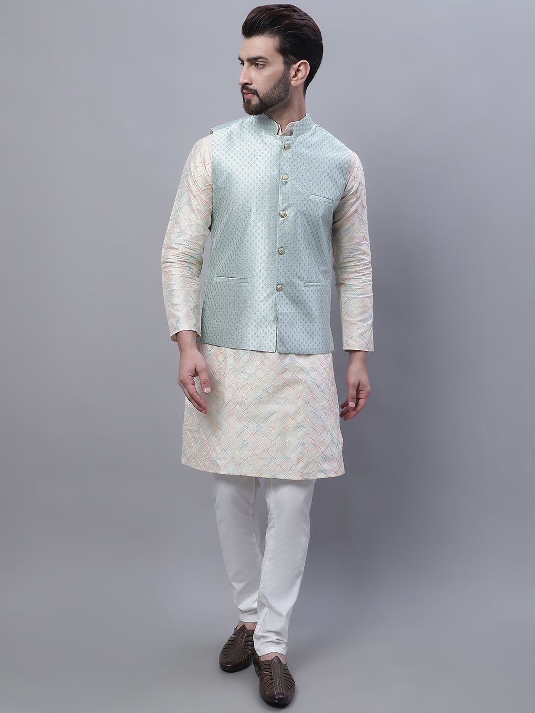 

SOJANYA Embroidered Mandarin Collar Kurta with Pyjamas & Nahru Jacket, Cream