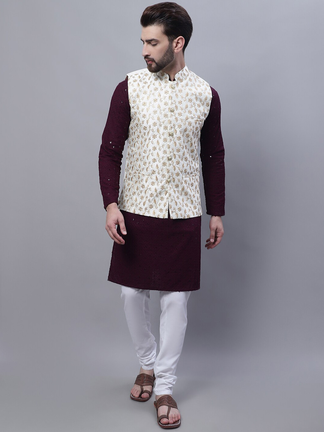 

SOJANYA Embroidered Pure Cotton Kurta with Pyjamas & Narhu Jacket, Purple