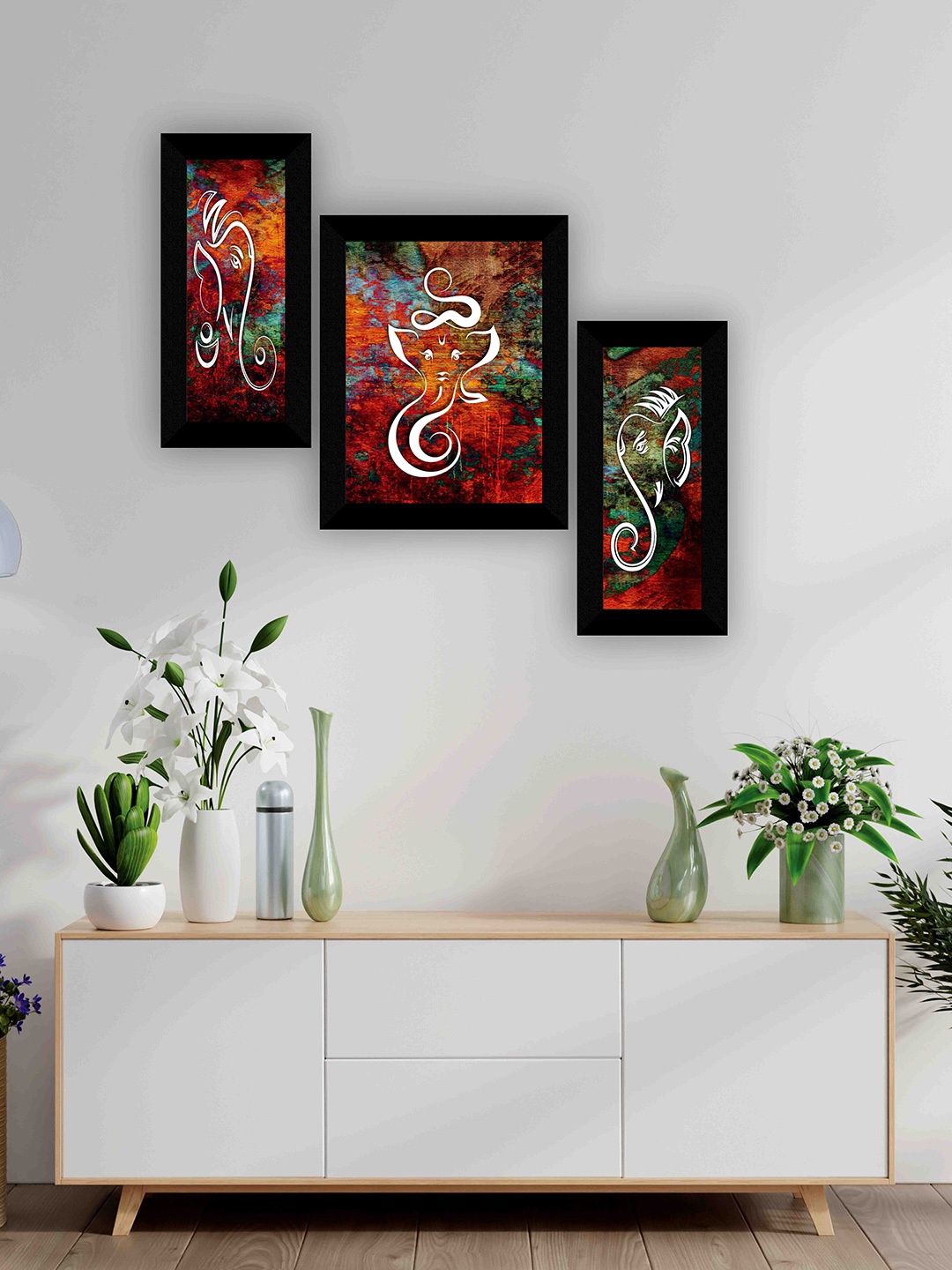 

SAF Black & Red 3-Pieces Lord Ganesha Printed Framed Wall Art
