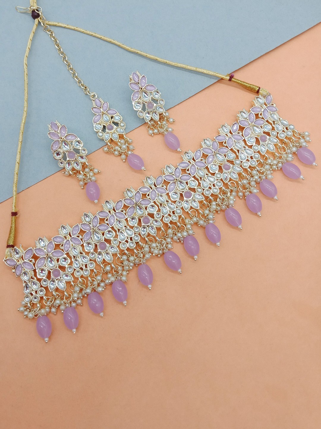 

AASHISH IMITATION Gold-Plated Kundan-Studded & Pearl Beaded Jewellery Set