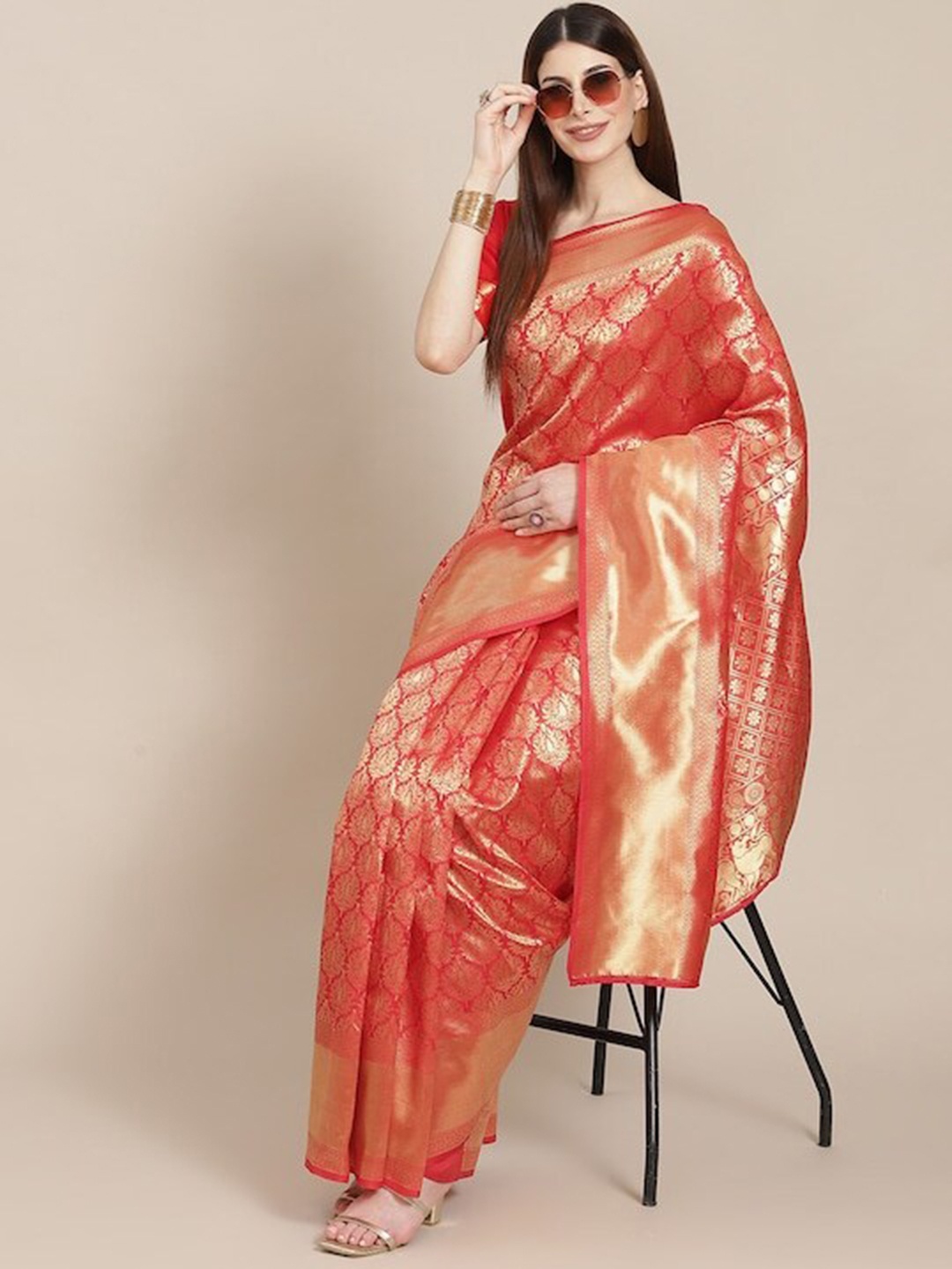 

DIVASTRI Ethnic Motif Zari Silk Blend Kanjeevaram Saree, Red