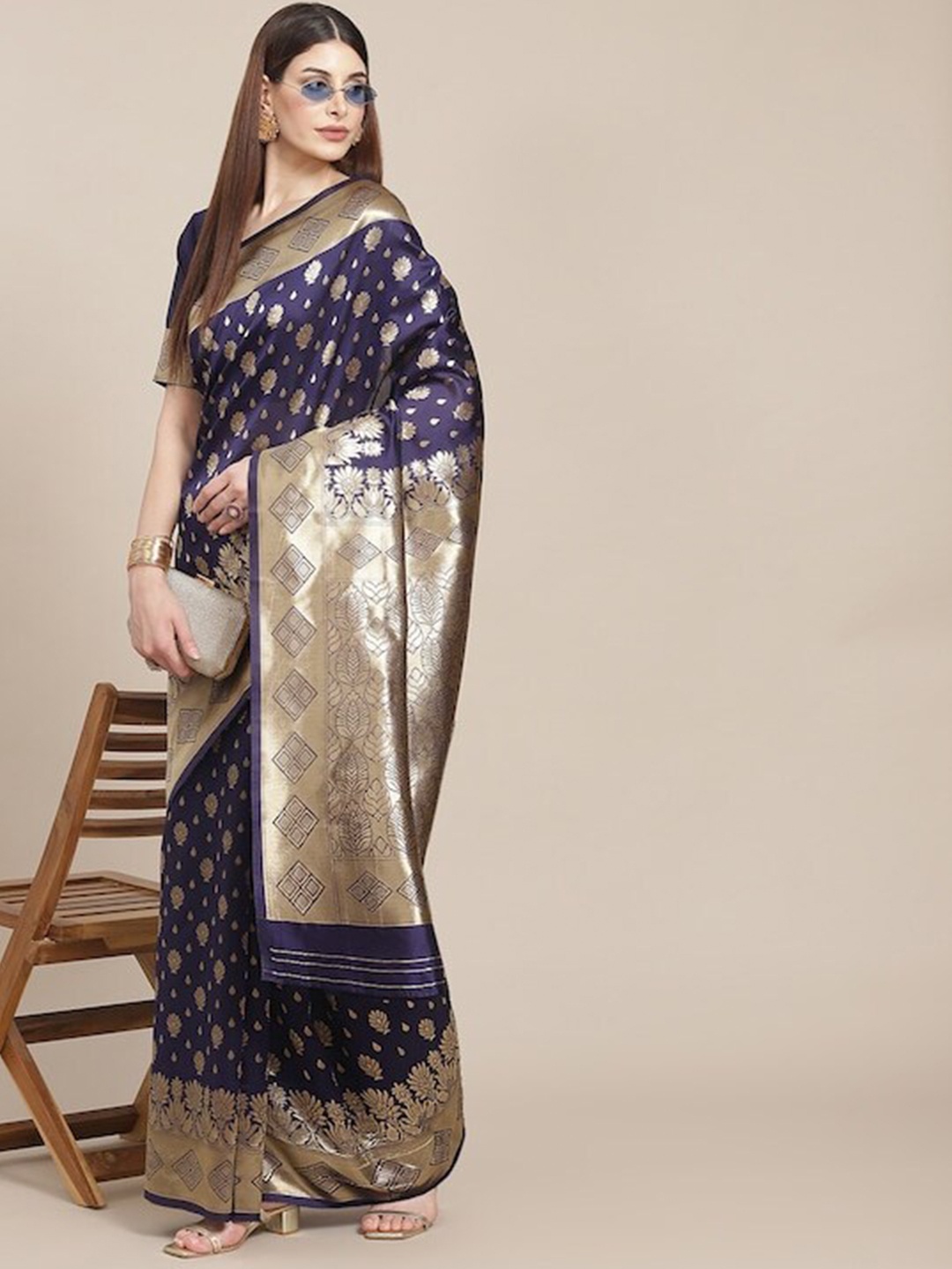 

DIVASTRI Ethnic Motif Zari Silk Blend Kanjeevaram Saree, Navy blue