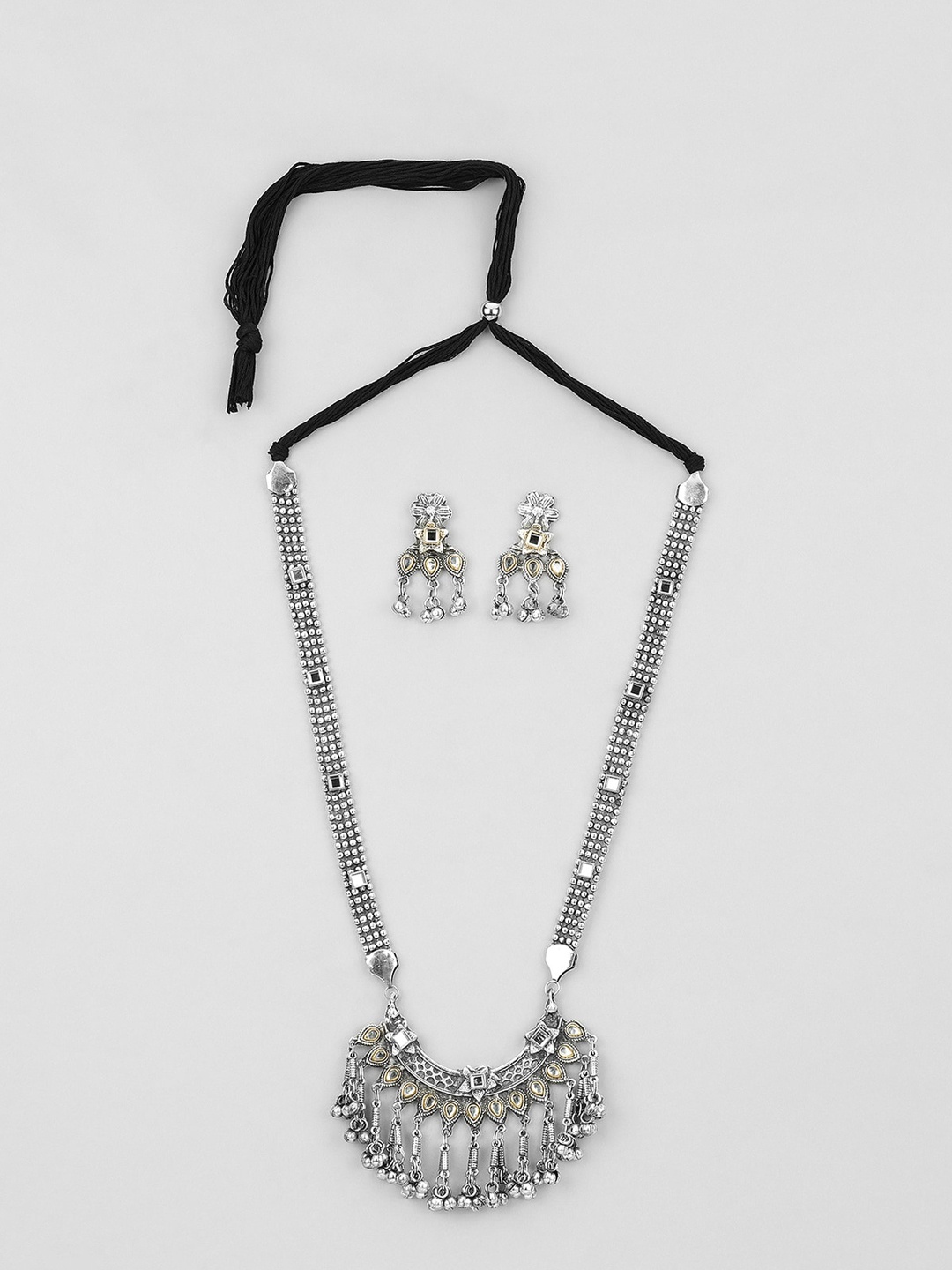 

Samridhi DC Oxidised Silver-Plated Stone-Studded & Beaded Jewellery Set