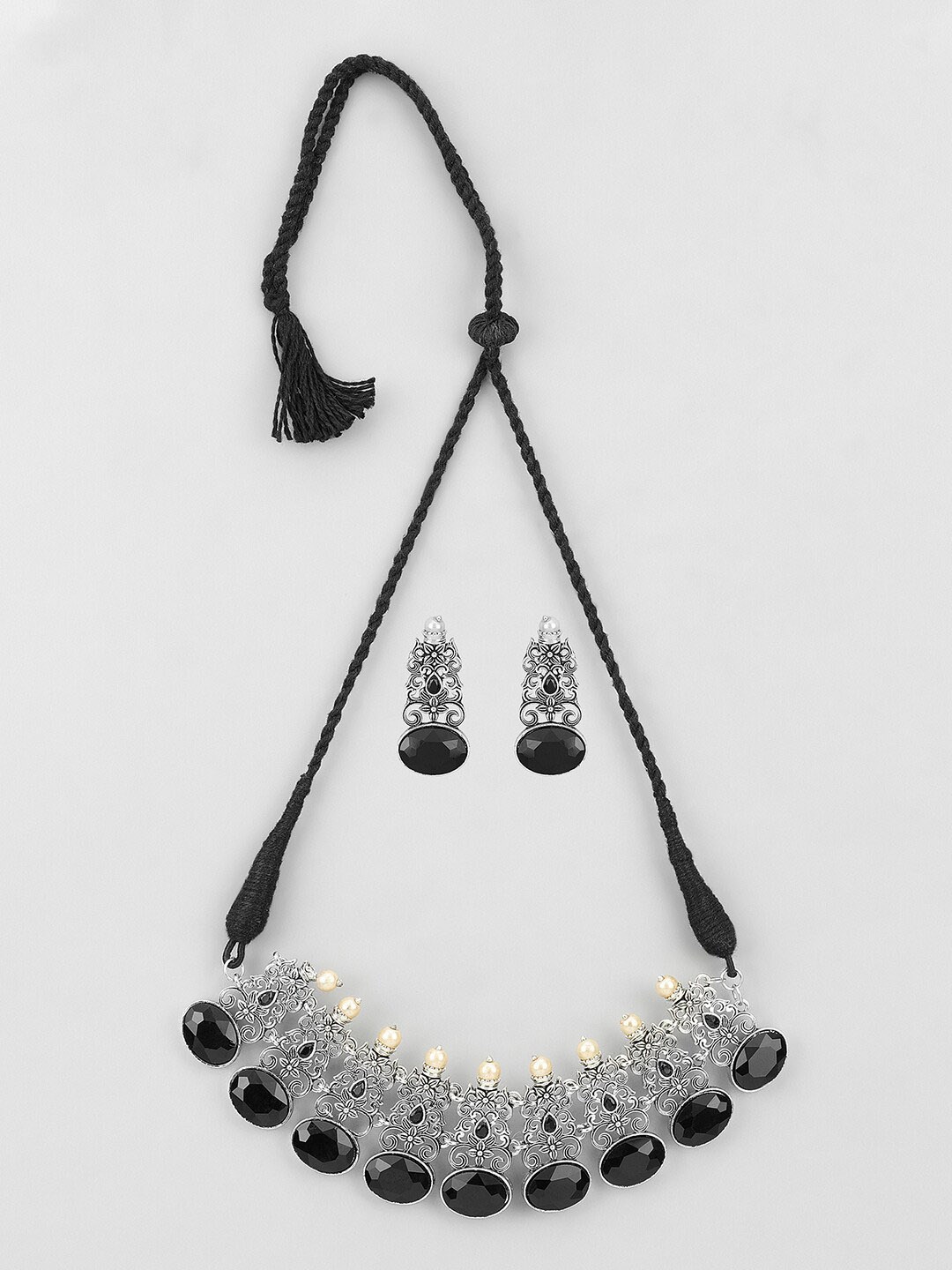 

Samridhi DC Oxidised Silver-Plated Stone-Studded & Beaded Jewellery Set