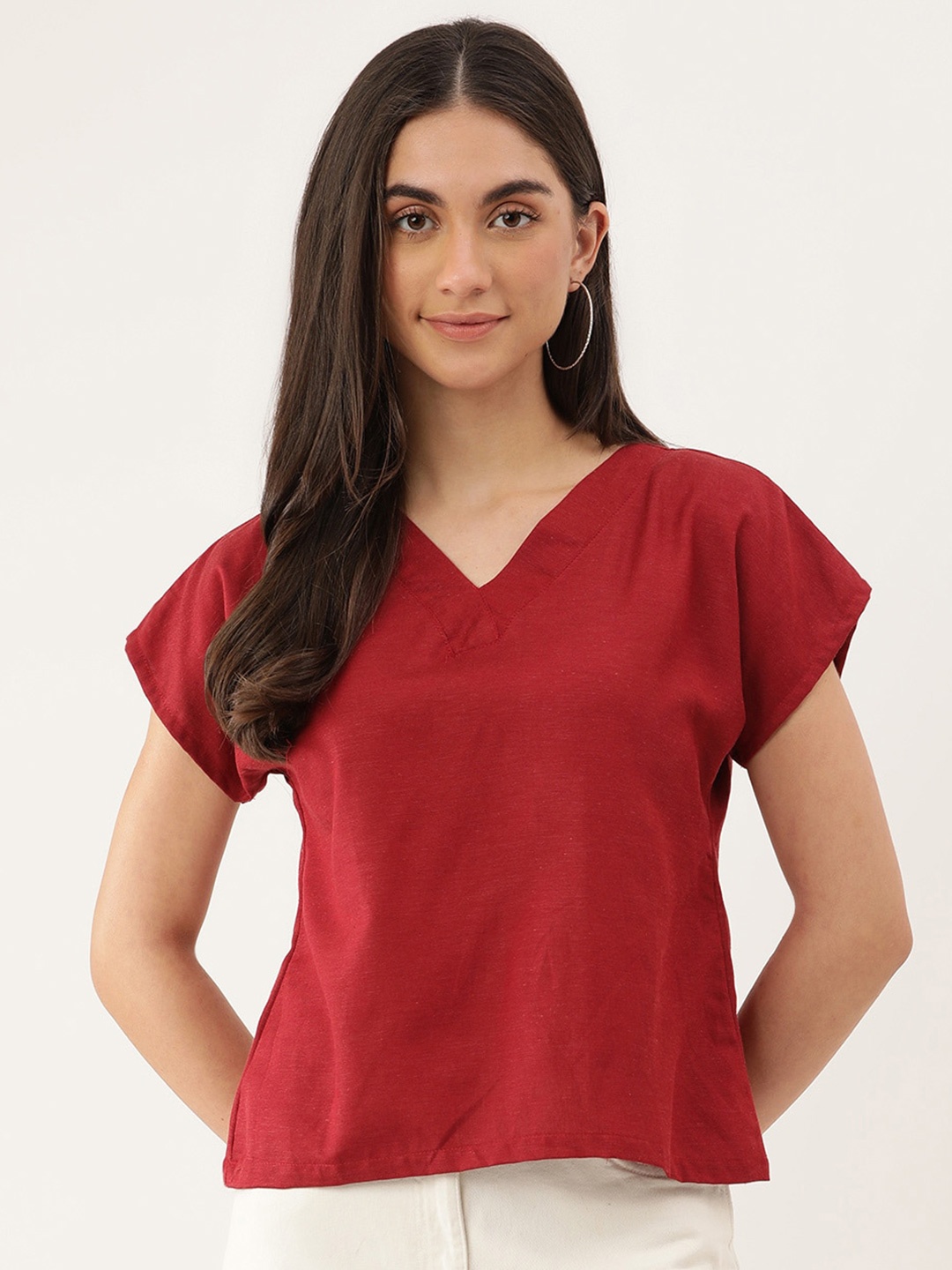 

Lokatita V Neck Linen Regular Top, Maroon