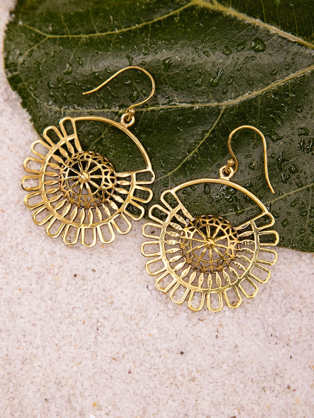 

Studio One Love Contemporary Hoop Earrings, Gold