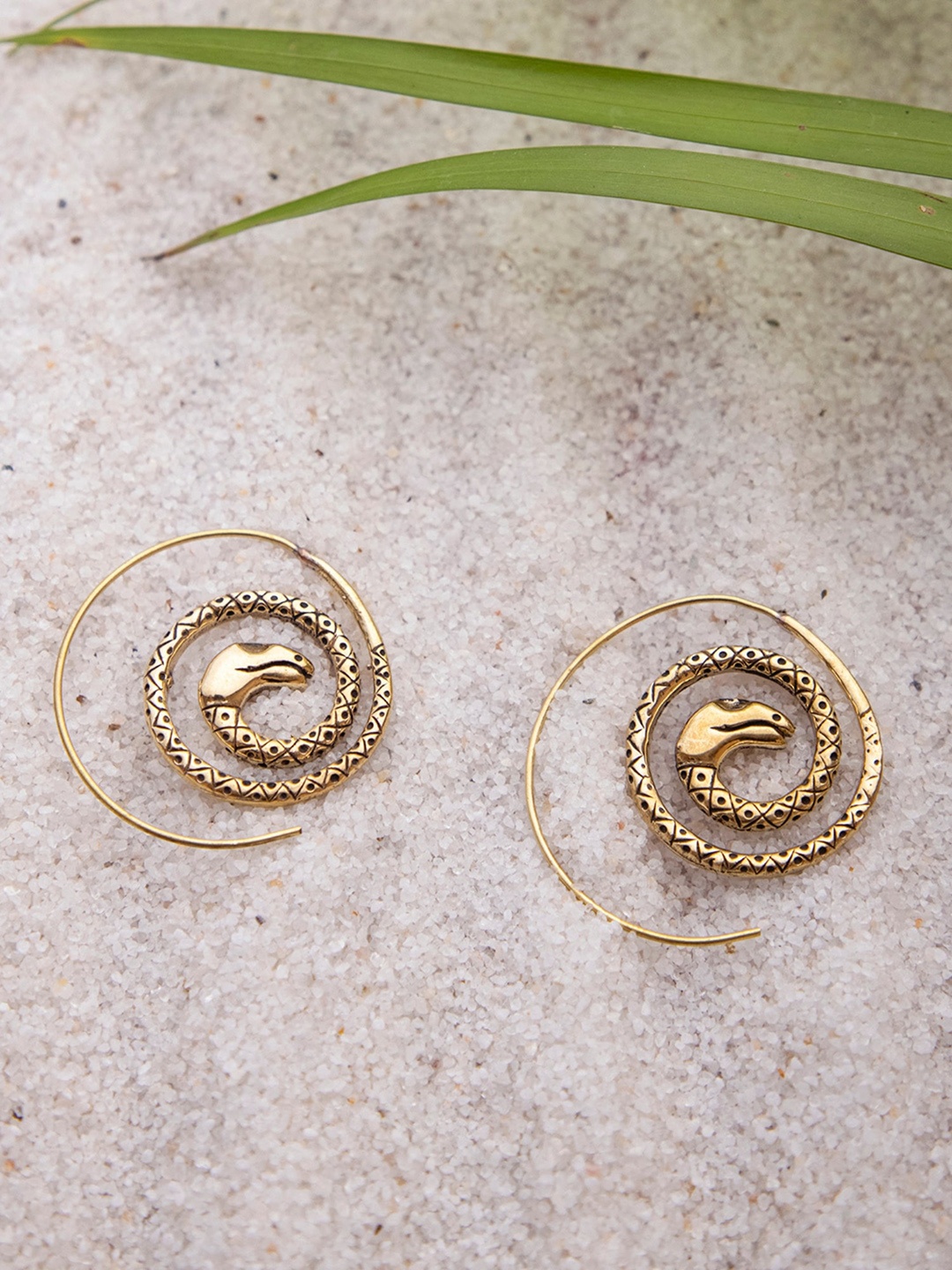 

Studio One Love Circular Hoop Earrings, Gold