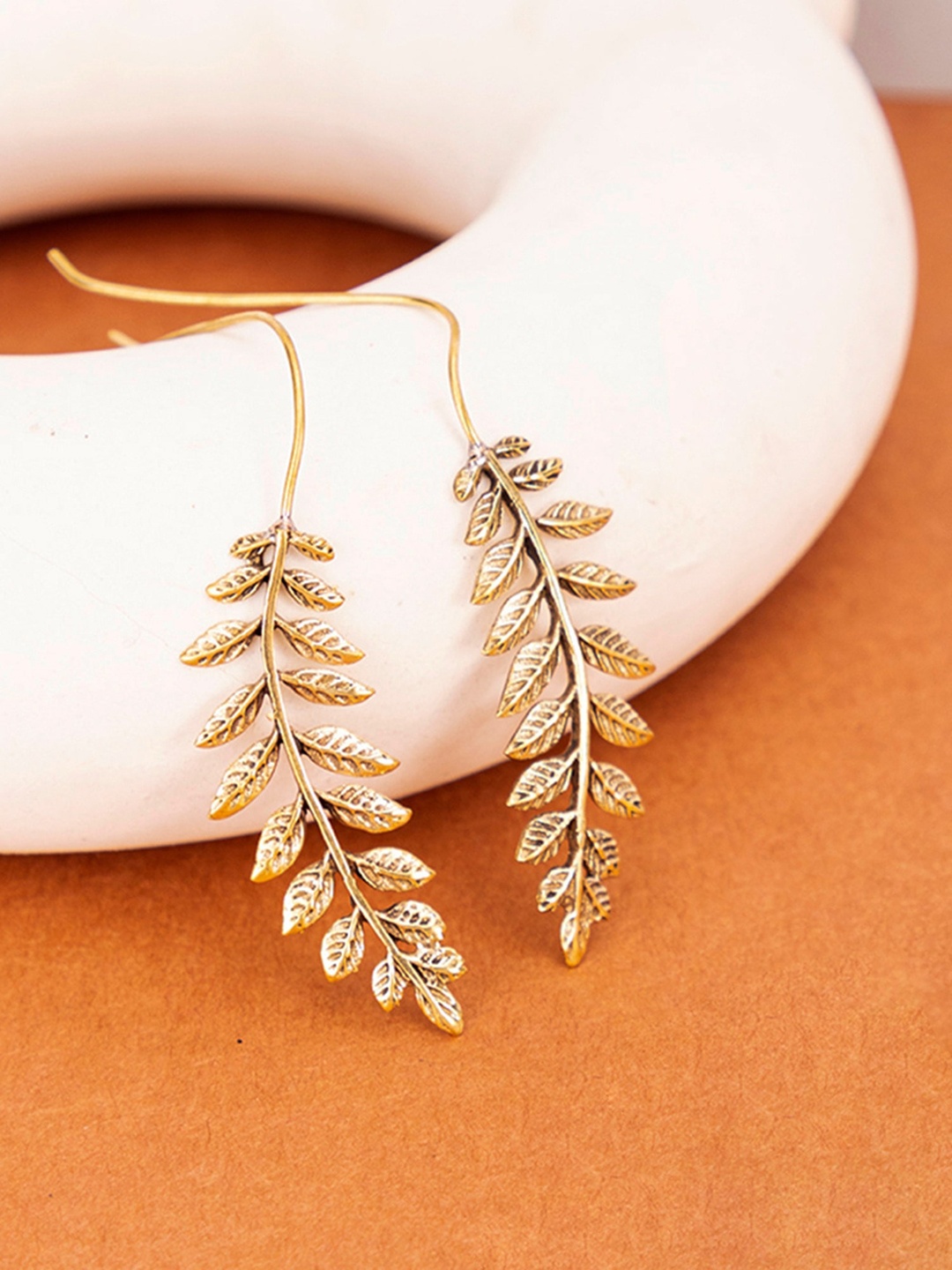 

Studio One Love Gold-Plated Leaf Shaped Drop Earrings