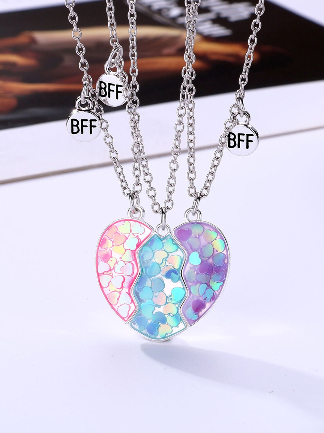 

EL REGALO 3Pcs Silver-Plated Necklace