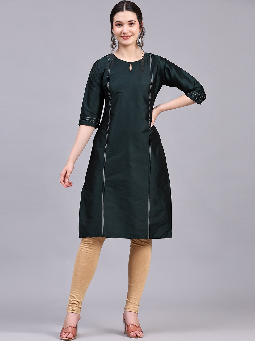 

V TRADITION Keyhole Neck Thread Work Art Silk Kurta, Green