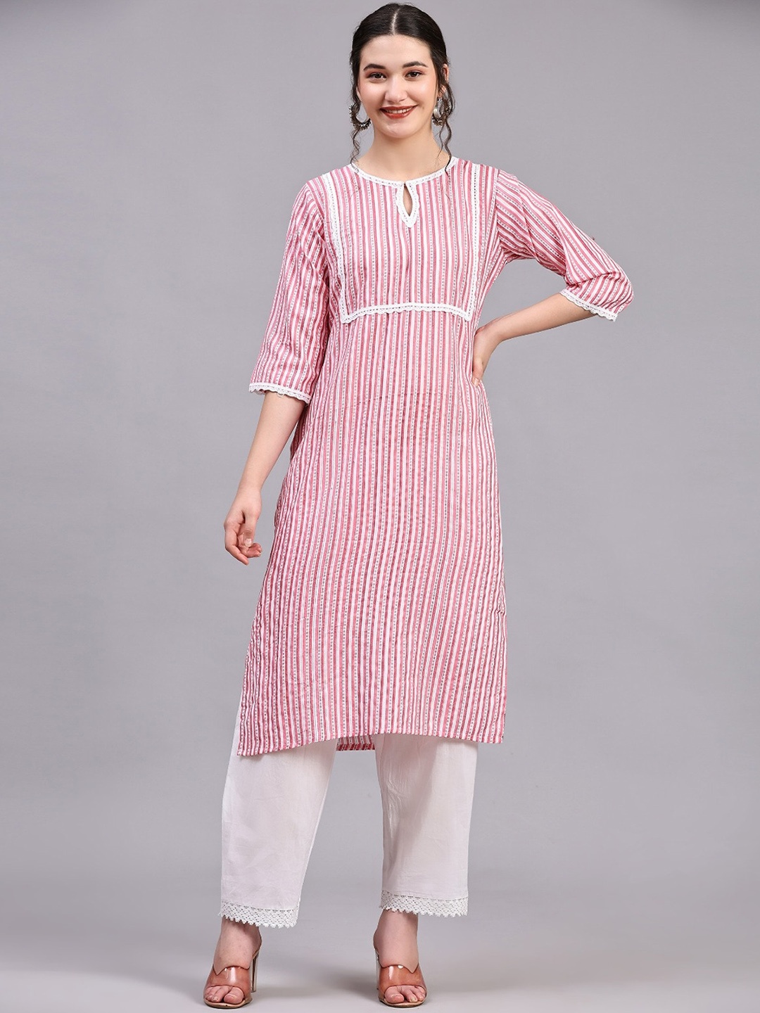 

V TRADITION Keyhole Neck Striped Thread Work Kurta, Pink