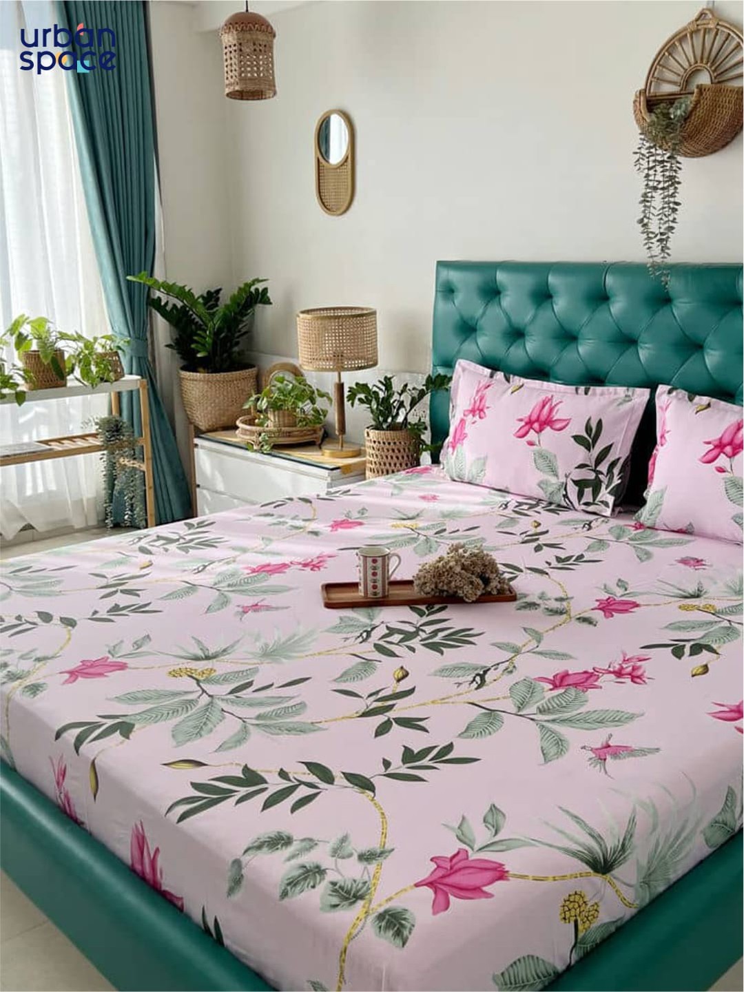 

URBAN SPACE Pink & Grey Printed Pure Cotton Double Queen Bedding Set, Rose