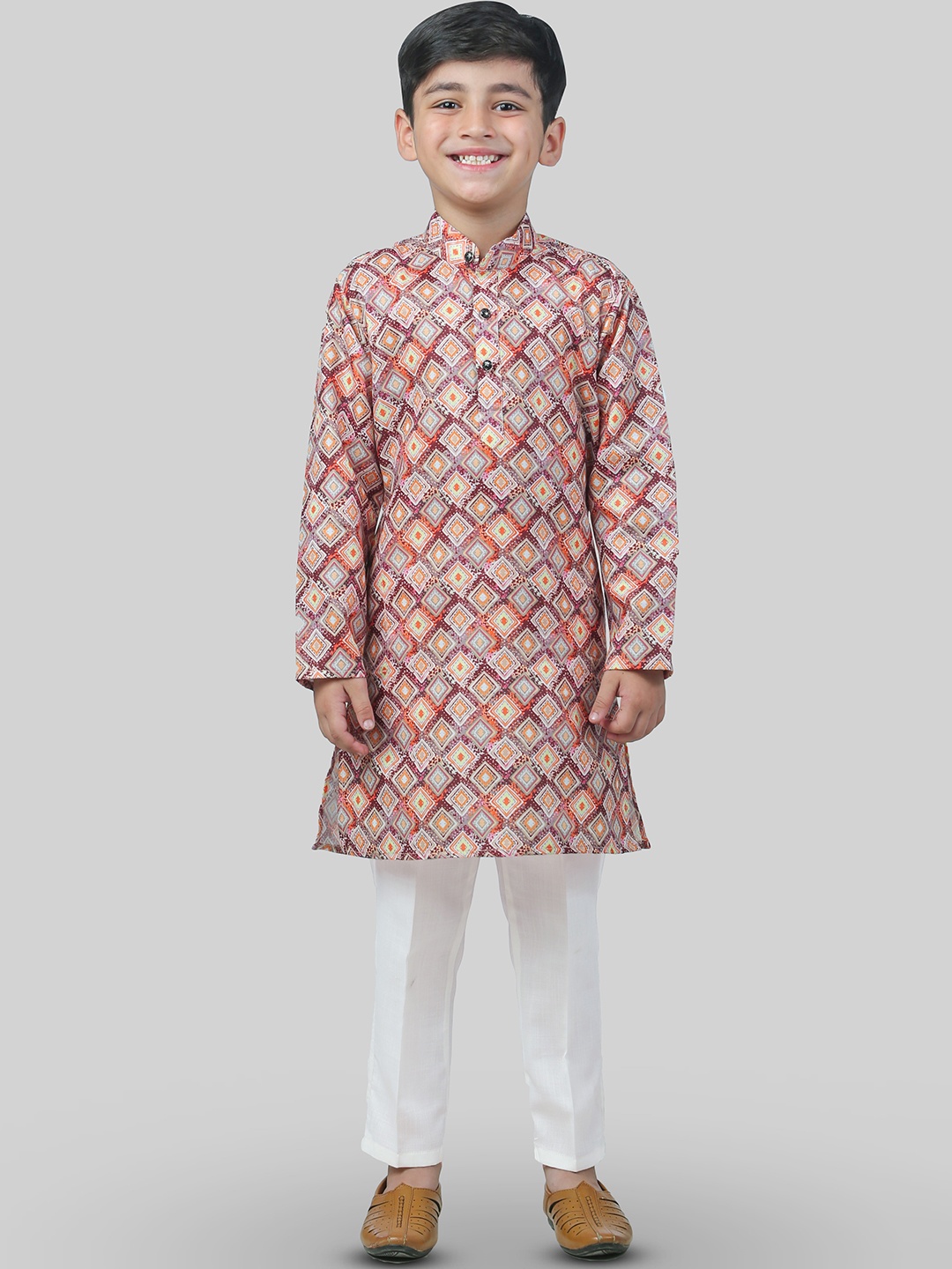 

BAESD Boys Ethnic Motifs Printed Mandarin Collar Kurta with Pyjamas, Purple