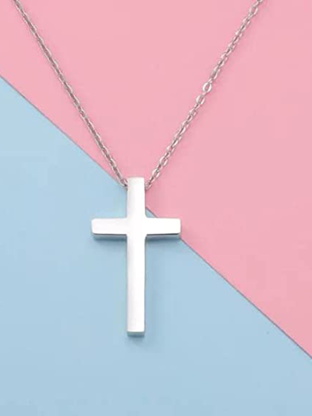 

KARISHMA KREATIONS Silver-Plated Cross Jesus Pendant Chain
