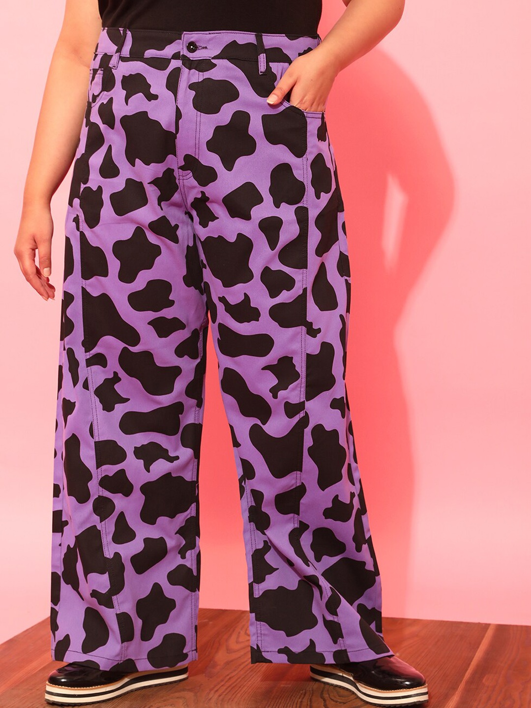 

CURVY STREET Women Plus Size Lavender Printed Relaxed Straight Leg Pure Cotton Trousers