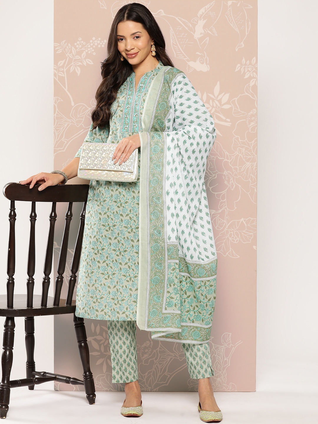 

Yufta Women Floral Printed Regular Pure Cotton Kurta with Trousers & With Dupatta, Green