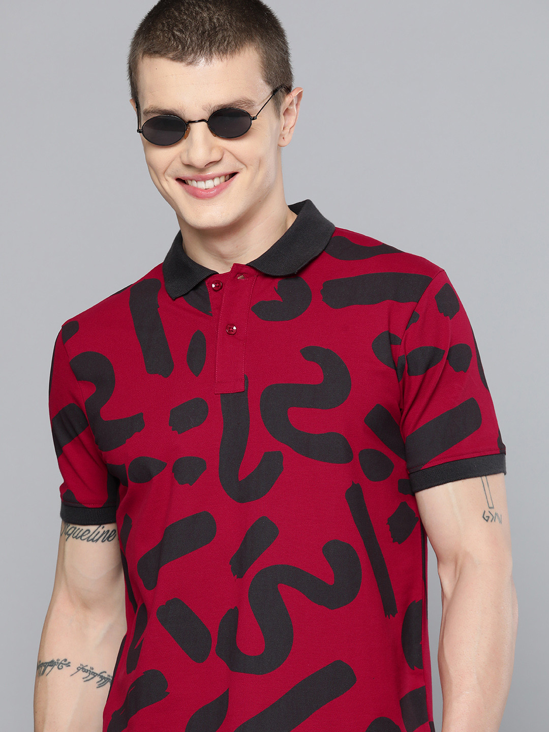 

HERE&NOW Men Printed Polo Collar T-shirt, Red