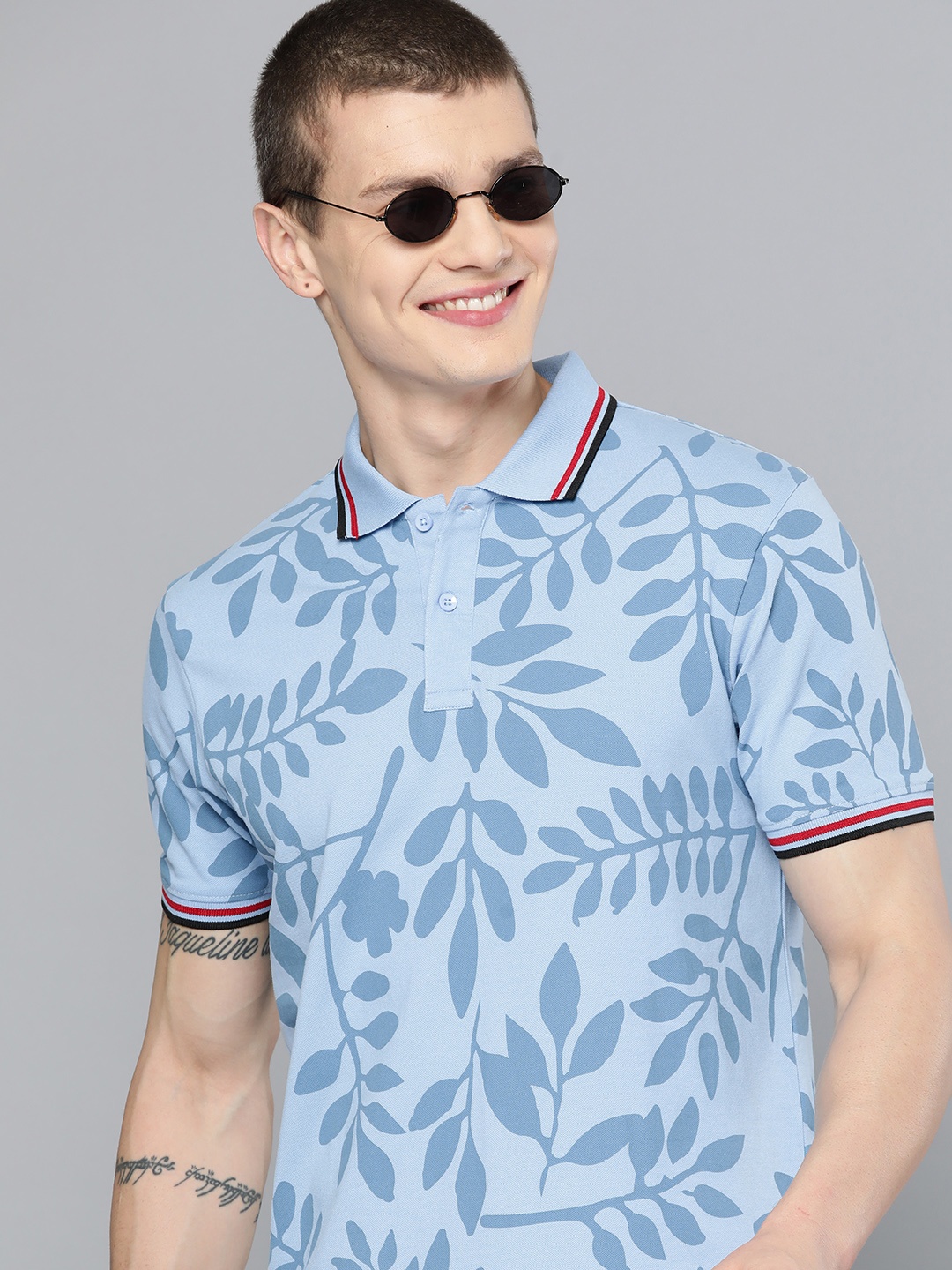 

HERE&NOW Men Floral Printed Polo Collar T-shirt, Turquoise blue