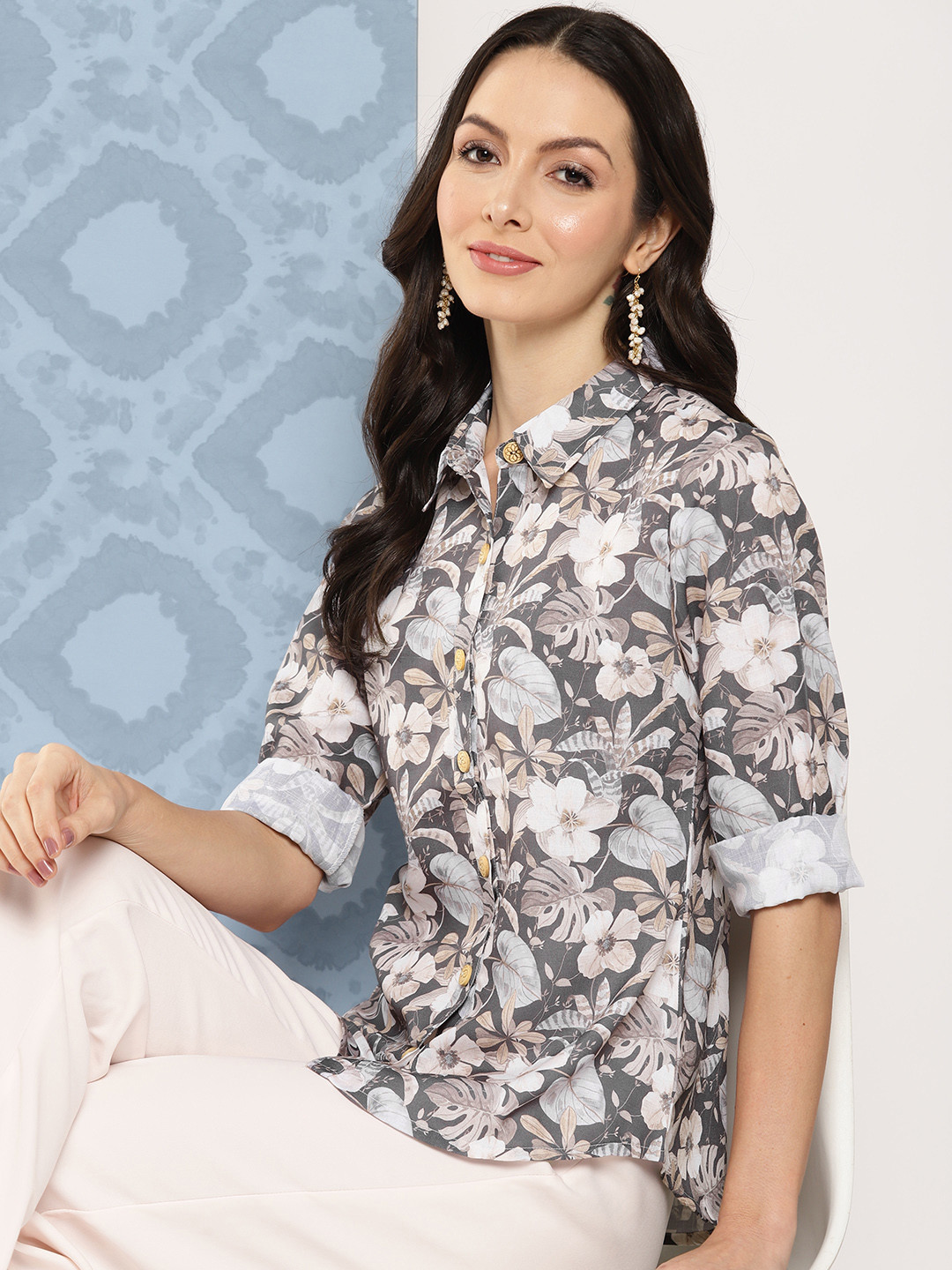 

Yufta Women Floral Opaque Printed Casual Shirt, Grey