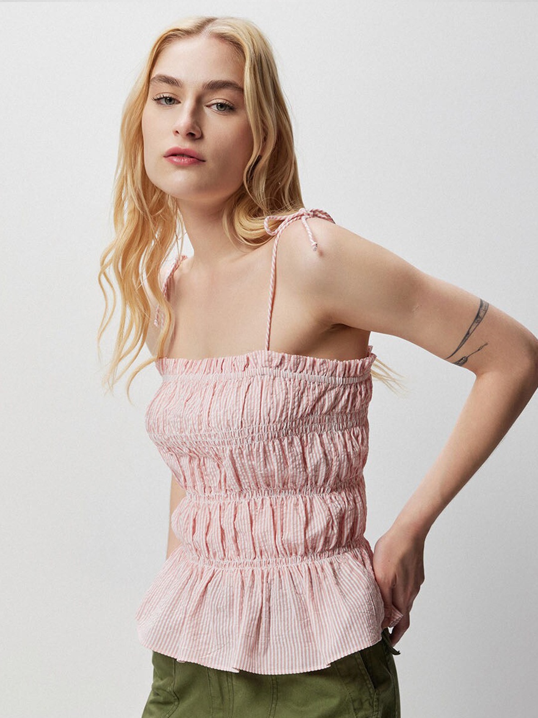 

COVER STORY Pink Striped Shoulder Straps Smocked Cotton Top