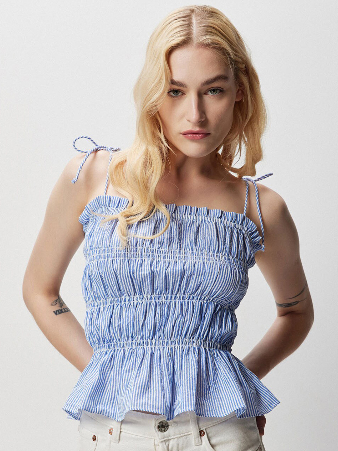 

COVER STORY Blue Striped Shoulder Straps Smocked Cotton Top