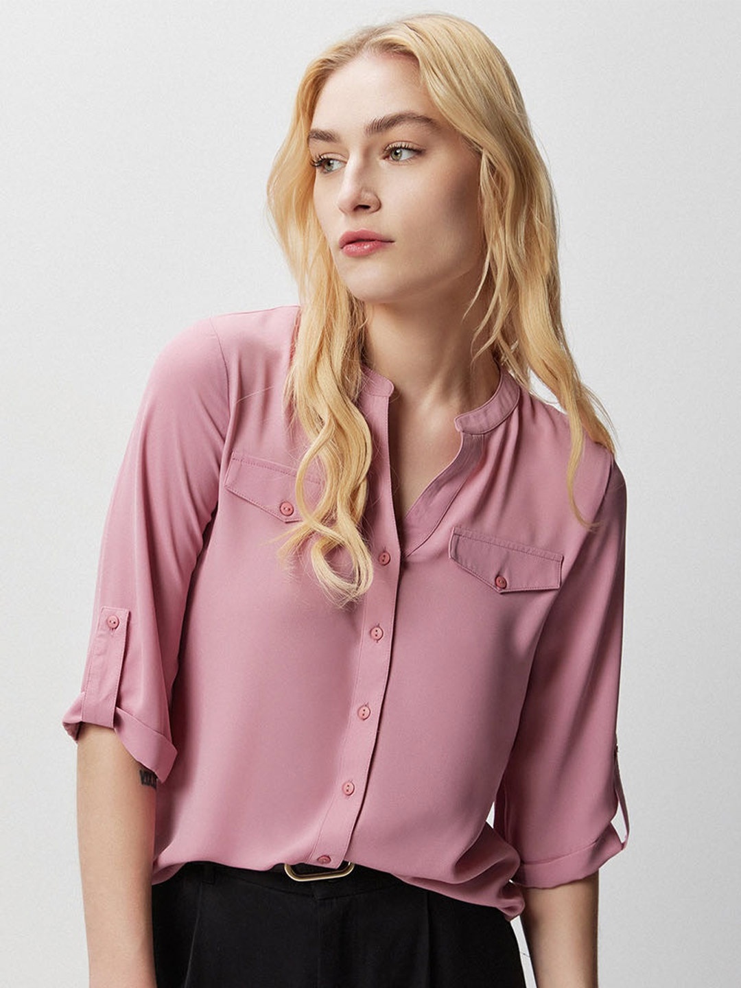 

COVER STORY Mauve Band Collar Opaque Roll-Up Sleeves Casual Shirt