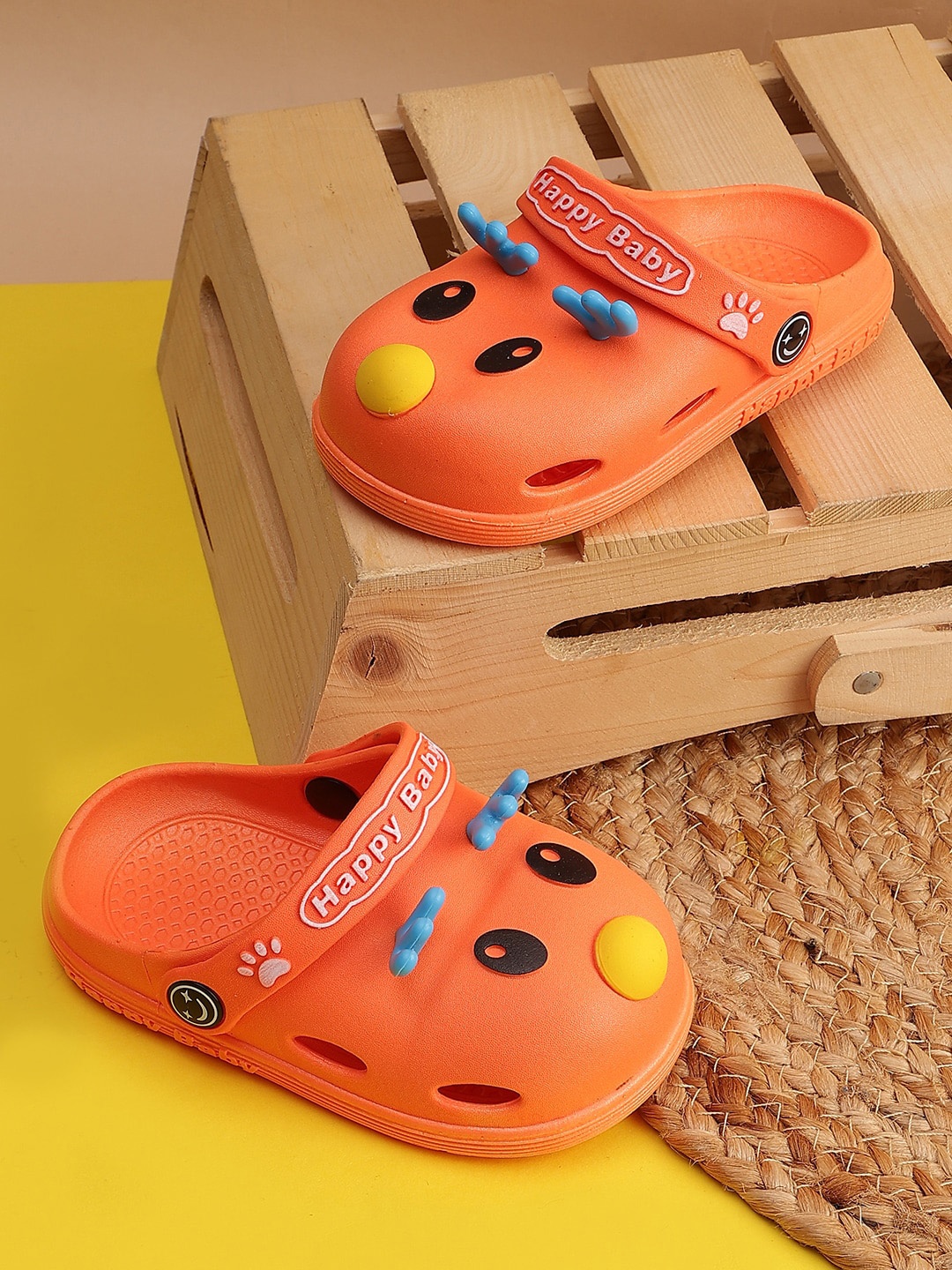 

PASSION PETALS Kids Happy Baby Embossed Clogs, Orange