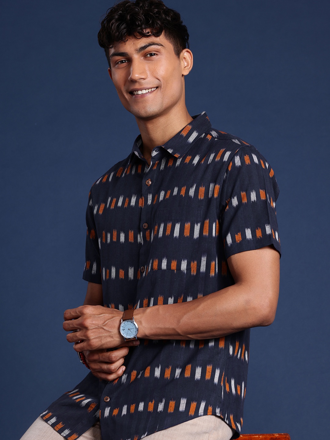 

Taavi Pure Cotton Ikat Printed Casual Shirt, Navy blue