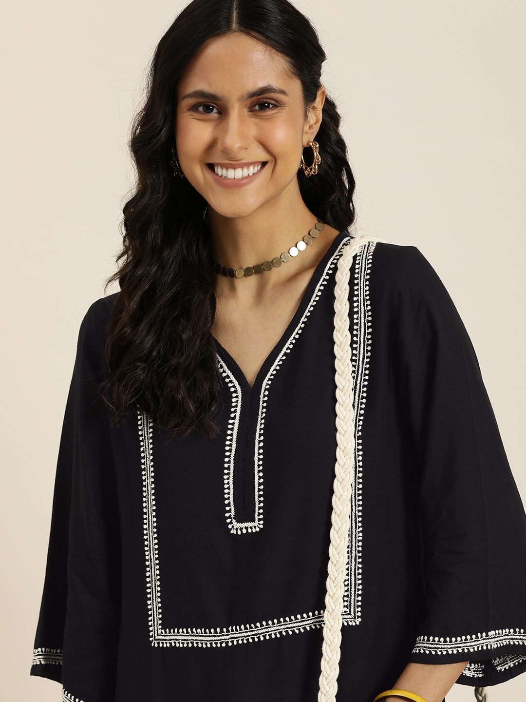 

Taavi Ethnic Motifs Embroidered Flared Sleeves Chikankari Kurta, Black