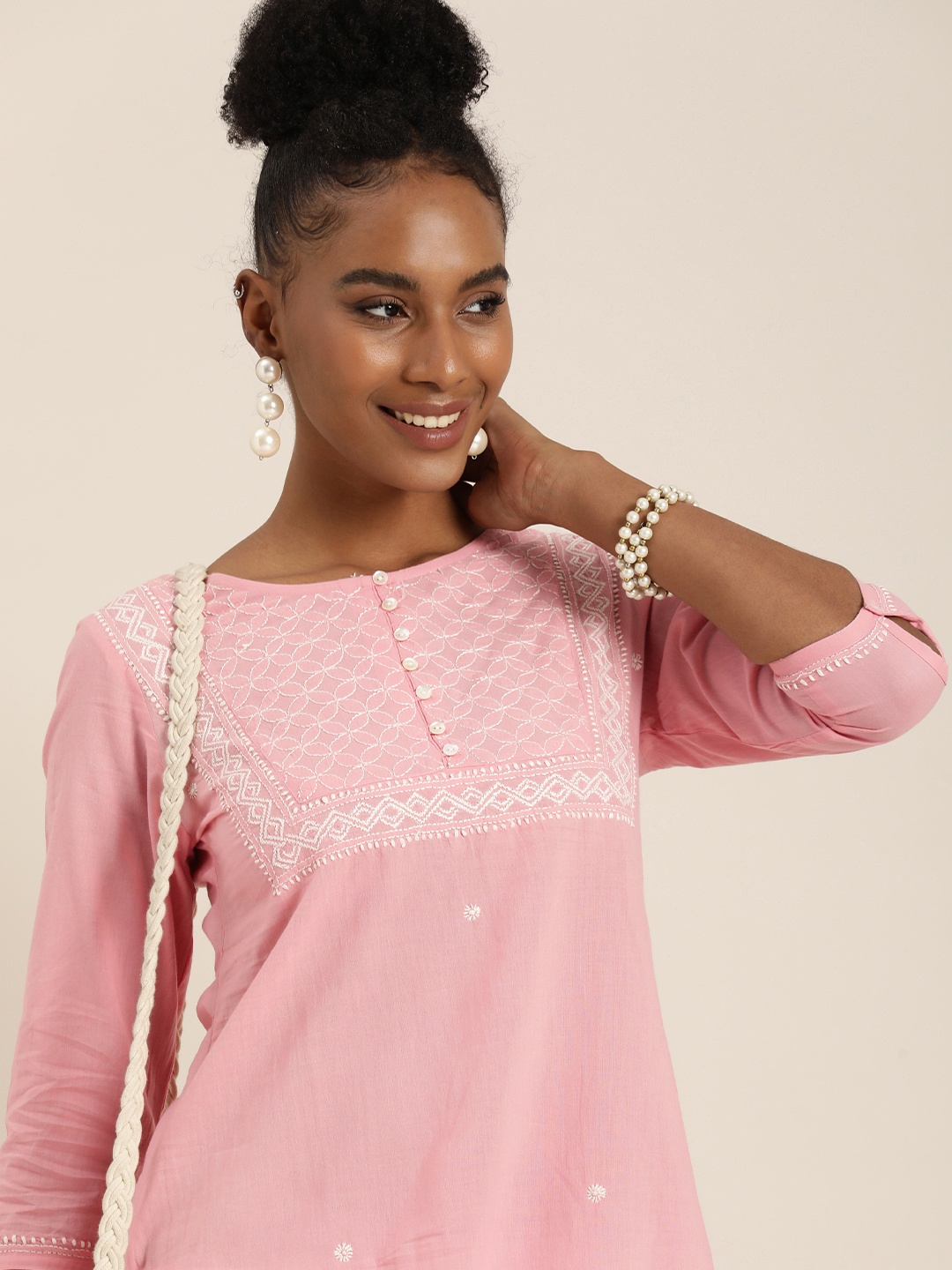 

Taavi Chikankari Yoke Design Pure Cotton Kurta, Pink