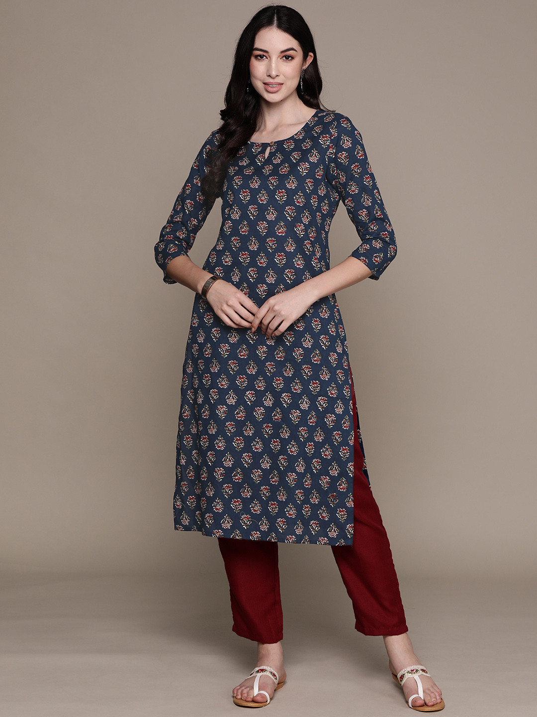 

Anubhutee Women Floral Printed Keyhole Neck Cotton Kurta, Navy blue