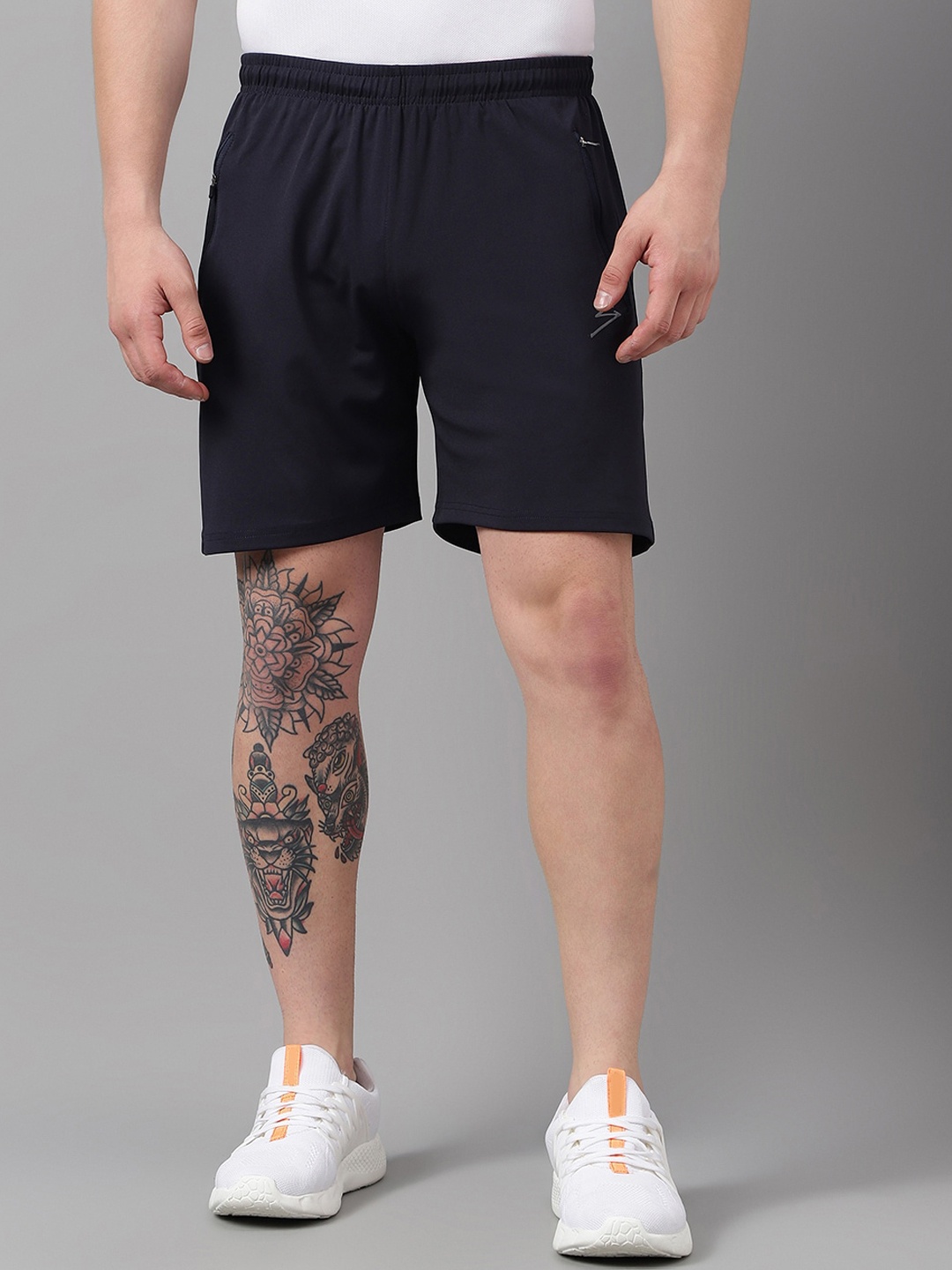 

UNPAR Men Mid Rise Sports Shorts, Navy blue