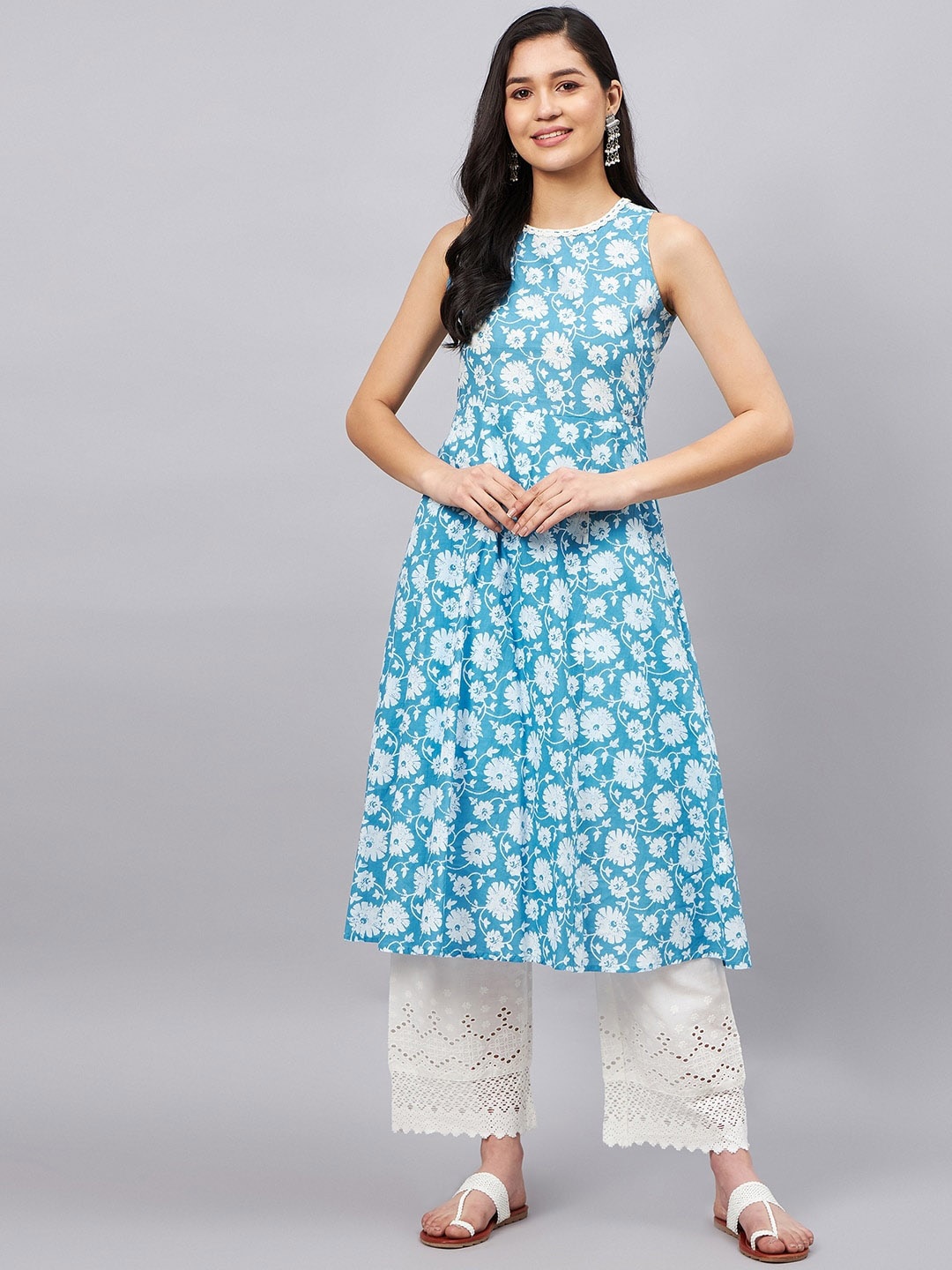 

WineRed Floral Printed Pure Cotton Anarkhali Kurta, Blue