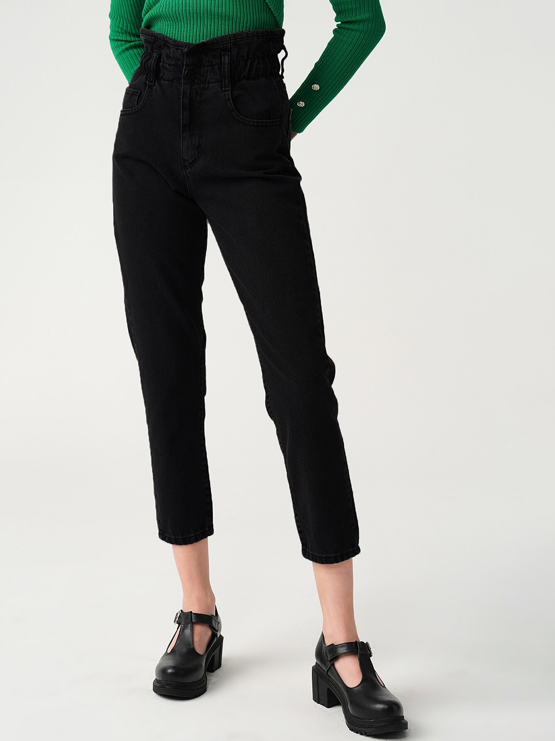 

PRET A TUER Women Tapered Fit High-Rise Cropped Jeans, Black
